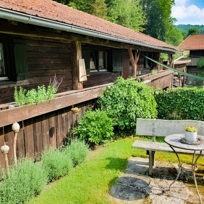 Erholsamer Garten im Ferienhaus "Alte Mühle"